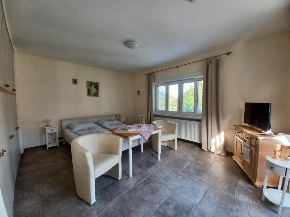 Villa Romy Mit 3 Gaestezimmer Bad Ischl Esterno foto